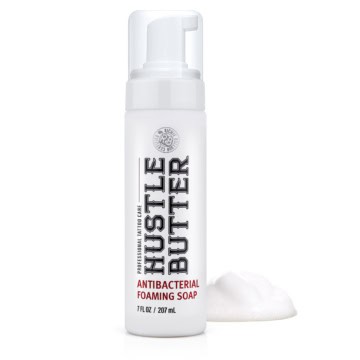 Hustle Bubbles Antibacterial Foaming Soap 207ml for tattoo hygiene.